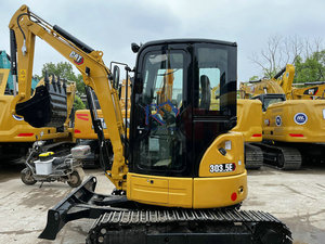 Mini-excavatrice sur chenilles Caterpillar 303.5e d'occasion, composant moteur principal, modèle 2024, 3500 kg, excellent état, testée - Product Image 2