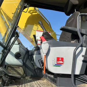 Excavatrice Komatsu 220 de 22 tonnes d'occasion, faible consommation de carburant, avec moteur Cummins de 125 kW et godet de 1,1 m³ - Product Image 5