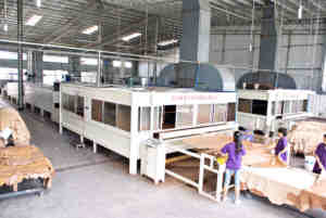 آلة طلاء بالرش للجلود من الفولاذ المقاوم للصدأ 304 من تايلي الحديثة، توريد مباشر من المصنع - Product Image 2