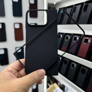 Étui de téléphone portable Google Pixel 9Pro, style professionnel, pliable, avec coque en Kevlar et design en fibre de carbone - Product Image 4