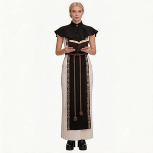 Costume da Suora Medievale per Donne, <span class=keywords><strong>Abito</strong></span> Religioso Nero e Bianco, Tunica <span class=keywords><strong>con</strong></span> <span class=keywords><strong>Scapolare</strong></span> Ricamato e Finiture Dorate, Costume di Halloween - Product Image 1