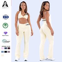 Set Pakaian Yoga Wanita dengan Kerah Tegak dan Celana Slim Fit Model Flare untuk Lari di Luar Ruangan, Latihan di Gym, Pakaian Olahraga yang Bernapas