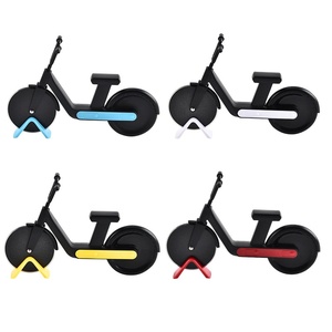 Piccola pecora creativa in acciaio inox Pizza Cutter rullo usa e getta strumento di cottura del Tram - Product Image 5