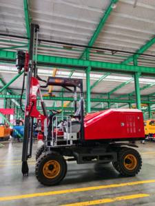 Nuovo Tipo di Battipalo Solare su Ruote, Utilizzato per Costruzioni di Grandi Impianti Fotovoltaici (PV) e Recinzioni Agricole - Product Image 3