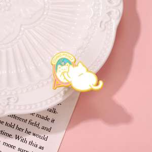 เข็มกลัดเคลือบกระจกรูปแมวออกแบบได้ตามต้องการเข็มกลัดติดป้ายรูปสัตว์แสนสนุกของขวัญสำหรับเด็กๆและเพื่อนๆธีมดอกไม้ - Product Image 3