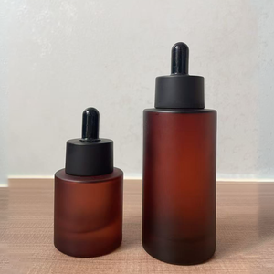 Botellas de Vidrio de Lujo para Cosméticos de 30ml, 40ml, 50ml y 100ml con Acabado Esmerilado, Tapa de Rosca y Gotero para Cuidado de la Piel, Botellas de Vidrio Ámbar con Bomba Pulverizadora - Product Image 1