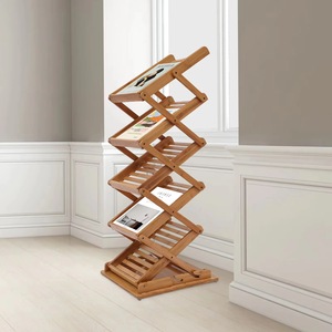 Expositor portátil y ligero para suelo; estante plegable de bambú de cinco niveles para revistas, ideal para oficinas y librerías. - Product Image 1