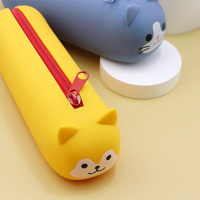 Trousse à crayons 3D personnalisée pour enfants, grande capacité, mignonne, en silicone, pour filles