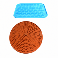 Tapis de service réutilisable en silicone, rond ou rectangulaire, pour égoutter la vaisselle, antidérapant et résistant à la chaleur, pour comptoir de cuisine et tasses