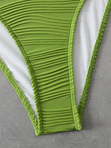 Conjunto de bikini triangular de color liso con fruncido sexy para mujer, con lazo en la espalda, sin espalda, de 2 piezas, para playa - Product Image 2