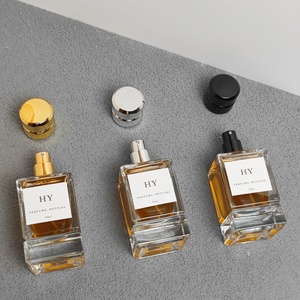 <span class=keywords><strong>Logo</strong></span> personalizzato di lusso vetro pesante bottiglia di profumo 30ml 50ml 100ml forma quadrata con tappo nero argento oro e pompa spruzzatore basso MOQ - Product Image 2