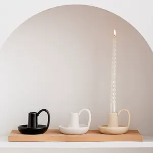 حامل شموع سيراميك إبداعي بتصميم بسيط على الطراز الاسكندنافي، صديق للبيئة، مصنوع يدويًا، منقوش، مناسب لعيد الميلاد، حامل للعلاج بالروائح، للمنزل - Product Image 1