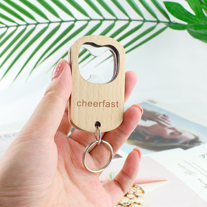 Ouvre-bouteille en hêtre Support de commande d'échantillon Logo personnalisé Ouvre-bouchon de bière en bois de poche avec <span class=keywords><strong>porte</strong></span>-clés - Product Image 3