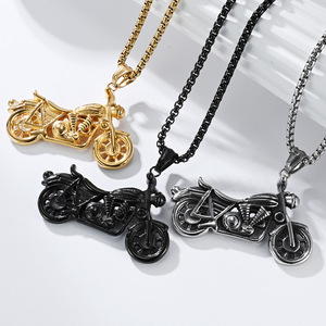 Collier pendentif moto pour homme en acier inoxydable plaqué or, design rétro, bijou cadeau - Product Image 2