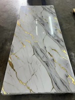 Panneau mural rigide en PVC marbré sans halogène, panneau dimensionnellement stable pour mur en pierre de luxe pour sous-sol et club