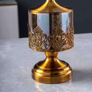Barattolo per Snack <span class=keywords><strong>in</strong></span> <span class=keywords><strong>vetro</strong></span> di cristallo stile europeo, portaoggetti con gambe alte, porta caramelle per decorazioni per la casa, ornamento da tavolino - Product Image 4