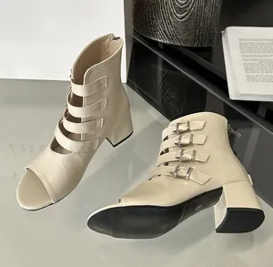 UP-4773R 2024 स्प्रिंग समर लेडीज़ महिलाओं के जूते हाई हील्स जूते थोक के लिए ओपन टो हील रोमन सैंडल