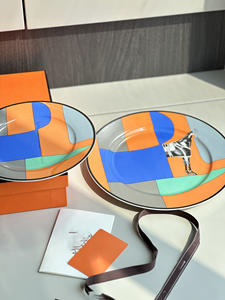 Assiettes de présentation et assiettes plates en porcelaine, style nordique, best-seller pour la décoration intérieure - Product Image 5