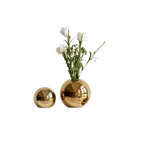 Florero de bola de cerámica electrochapado dorado barato para Interior florero de porcelana decorativo moderno para el <span class=keywords><strong>hogar</strong></span> sala de estar - Product Image 3