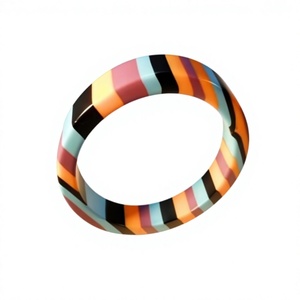 Nouvel ensemble de bracelets vintage mignons en résine acrylique, rayés marron et multicolores, unisexe, tendance et élégants - Product Image 3