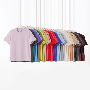 Vente en gros 230G T-shirt à manches courtes solide en pur coton coupe ample hommes femmes haut basique - Product Image 2
