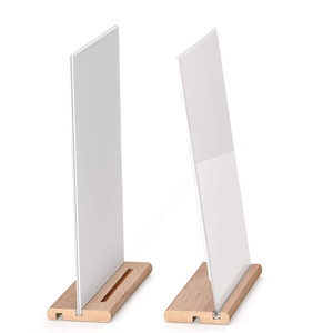 Soporte de exhibición de menú en forma de T, acrílico, base de madera - Product Image 1
