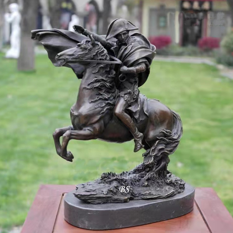 ナポレオン　ブロンズ胸像　大理石台座 ナポレオン ブロンズ胸像 大理石台座