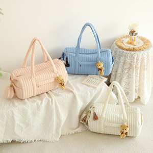 Bolsa de Viaje de Gamuza Acolchada Personalizada con Logotipo para Mujer, Bolsa de Gimnasio, Bolsa de Fin de Semana, Bolsa de Hombro con Correa Cruzada - Product Image 1