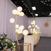 Lampe LED moderne en forme d'arbre, éclairage d'allée de mariage, lampadaire, décoration d'événements, lumière d'arbre artificielle pour décorations de fêtes et cérémonies