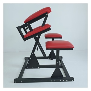 Silla Erótica Scarletsin para Juegos BDSM, Herramientas de Disciplina y Castigo, Estimulación, Juguete Sexual para Adultos, Entrada Trasera, Fustigación de Glúteos, Mueble Color Borgoña - Product Image 1