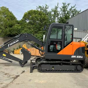 Nouvelle pelle sur chenilles DOOSAN DEVELON DX60D 2026 de 6 tonnes avec moteur DW02 d'origine, mini-excavatrice neuve prête à être expédiée - Product Image 1