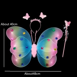 Le <span class=keywords><strong>ali</strong></span> <span class=keywords><strong>di</strong></span> <span class=keywords><strong>farfalla</strong></span> dei puntelli <span class=keywords><strong>di</strong></span> prestazione dei bambini hanno condotto le <span class=keywords><strong>ali</strong></span> <span class=keywords><strong>di</strong></span> fata luminose <span class=keywords><strong>con</strong></span> l'insieme della gonna - Product Image 6