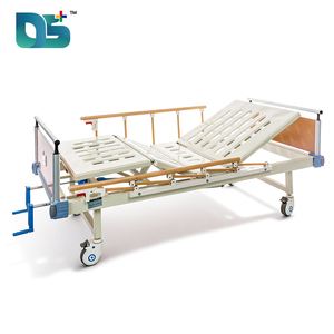 <span class=keywords><strong>Lit</strong></span> médical d'hôpital et de soins intensifs à <span class=keywords><strong>deux</strong></span> fonctions, manuel et réglable, avec 2 manivelles, en alliage d'aluminium et tête de <span class=keywords><strong>lit</strong></span> en bois, <span class=keywords><strong>pour</strong></span> patient - Product Image 2