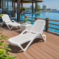 Chaise longue en plastique pour l'extérieur Chaise longue pour piscine Chaise de plage pour l'extérieur en plastique Chaise de piscine