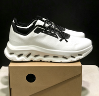 Chaussures de course décontractées unisexes SCloudtilts, confortables et offrant un soutien doux, avec empeigne respirante en maille remise à la mode et lacets.