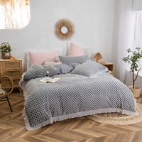 Nouvel ensemble de literie trois dimensions bicolore quatre pièces avec housse de couette en dentelle, jupe de lit et drap, personnalisable en polyester et coton
