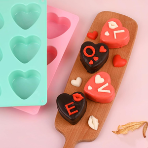 Molde de Silicona para <span class=keywords><strong>Pastel</strong></span> en Forma de Corazón de 6 Cavidades, para el Día de San Valentín, para Hornear Pasteles y Chocolate, Antiadherente, Ecológico, para Postres - Product Image 4