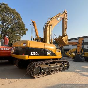 Excavatrice sur chenilles Caterpillar d'occasion 320C, 20T (20 tonnes), performances fiables, pour travaux agricoles et terrassement (modèles 320CL, 320D, 320D2, 320D2L, 320DL) - Product Image 6