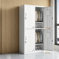 Armoire à casiers en acier à 4 portes avec serrures individuelles et ventilation pour le rangement du personnel des gymnases scolaires