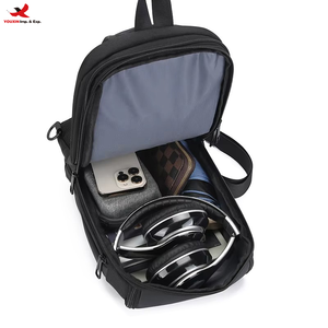 Sac de Poitrine Homme Léger et Durable, Sac Bandoulière Tendance pour Homme, Commande Mixte en Gros Prête à Expédier (RTS) de Haute Qualité - Product Image 2