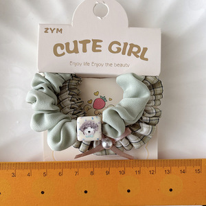 Chouchou en tissu à <span class=keywords><strong>carreaux</strong></span> couleur bonbon pour le début du printemps, avec nœud papillon mignon de dessin animé pour filles, accessoire capillaire doux et polyvalent - Product Image 4