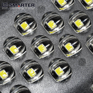 ไฟถนนโซลาร์เซลล์ Luyao 10W สำหรับภายนอกอาคาร ลานบ้าน ถนน โรงรถ - Product Image 1