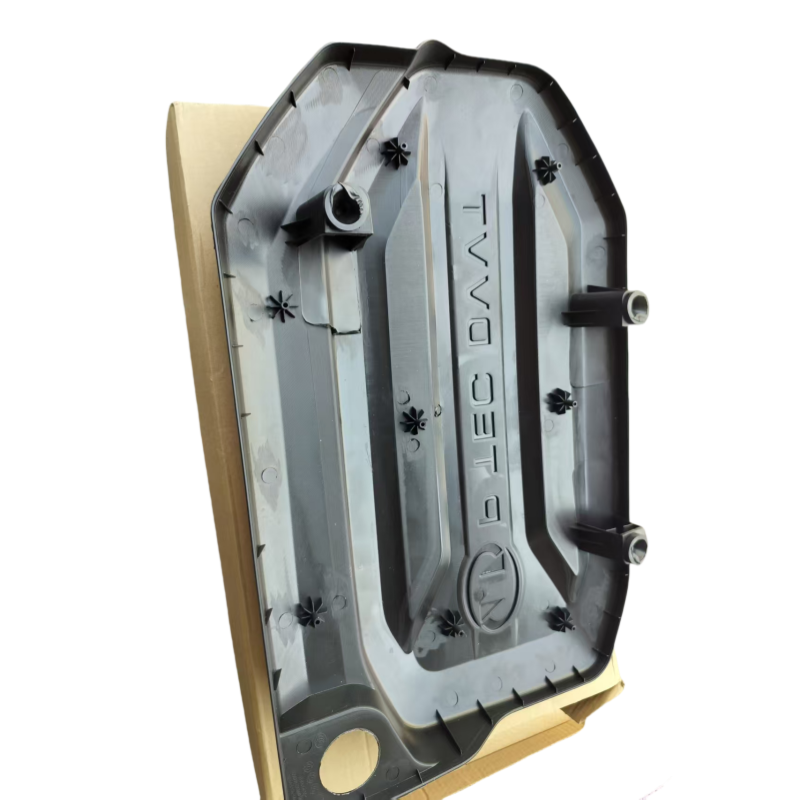 Car Accessories Engine Parts Engine Cover Plate for Wuling Sgmw Baojun 510 23548378/23610741 Auto Parts Image 2