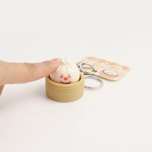 Juguete de descompresión de plástico, llavero de simulación de bolsa pequeña, llavero de bolsa de vapor, colgante divertido, llavero de dumpling blandito, juguetes al por mayor - Product Image 5
