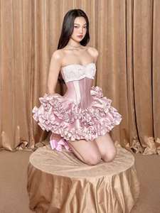 Abito <span class=keywords><strong>Nero</strong></span> Casual di Lusso Leggero con Design Dolce, Fiocco <span class=keywords><strong>Sensuale</strong></span>, Pieghe a Lisca di Pesce, Bordi Naturali e Vita Senza Spalline - Product Image 2