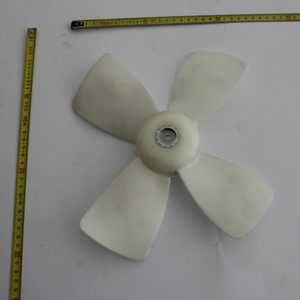 Ventola di Raffreddamento 19020-PM1-G01 per Honda Civic 87-91 Nuova 3-3-A-1 Ventole Radiatore 12V per Seat 24V per Skoda Usata - Product Image 1