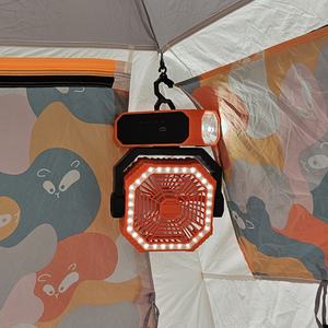 Ventilateur de camping portable OEM 2025 de 10000 mAh avec rotation automatique, lumière LED et télécommande - Product Image 4