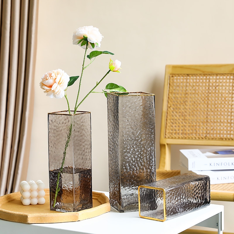 Factory Produced Wholesale Glass Flower Vase for Home Decor