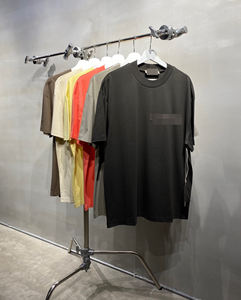 Camiseta de Manga Corta con Estampado Flocado ESS 23SS, Cuello Redondo, Estilo Urbano para Hombre y Mujer, ALS - Product Image 3