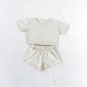Zomer Ins Style Babykleding Zuiver Katoen Korte Mouwen T-shirt Shorts <span class=keywords><strong>Set</strong></span> Unisex Kinderen Effen Kleur Zacht Veelzijdig Babypakje - Product Image 4